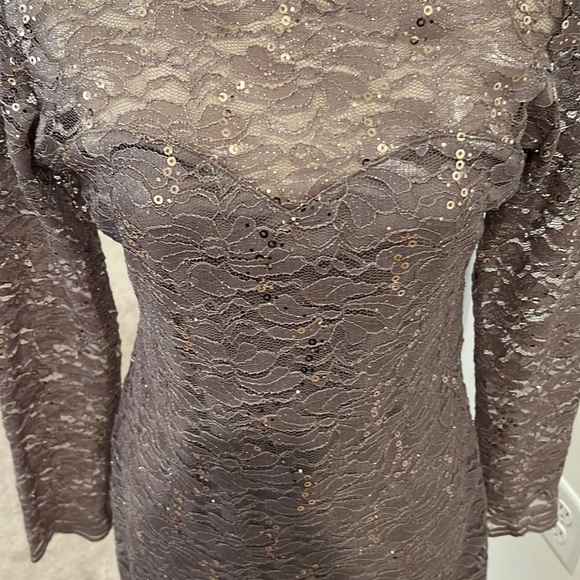 Jump Apparel Bodycon Dress - Picture 4 of 8